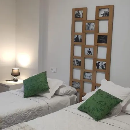 Habitacion En Vivienda Centrica Rum i privatbostad Bilbao