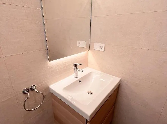 Rum i privatbostad Habitacion En Vivienda Centrica