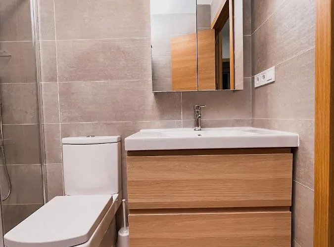 Habitacion En Vivienda Centrica